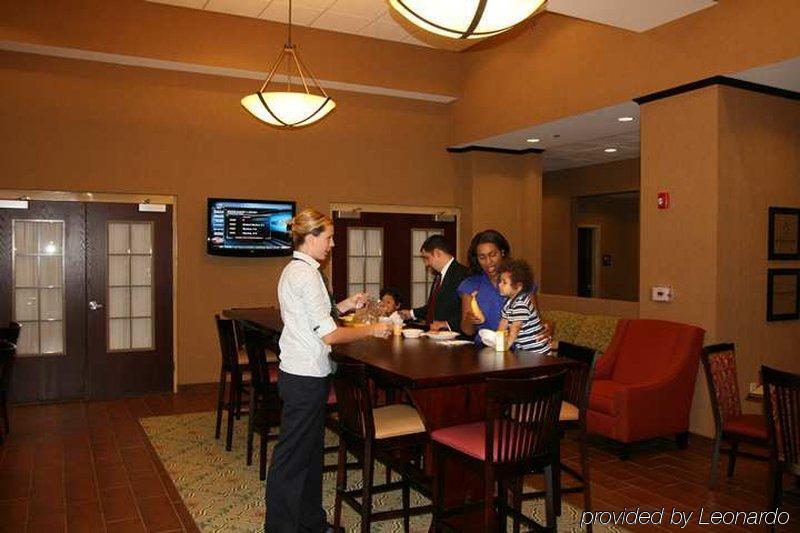 Hampton Inn & Suites Huntsville Hampton Cove Restaurant photo