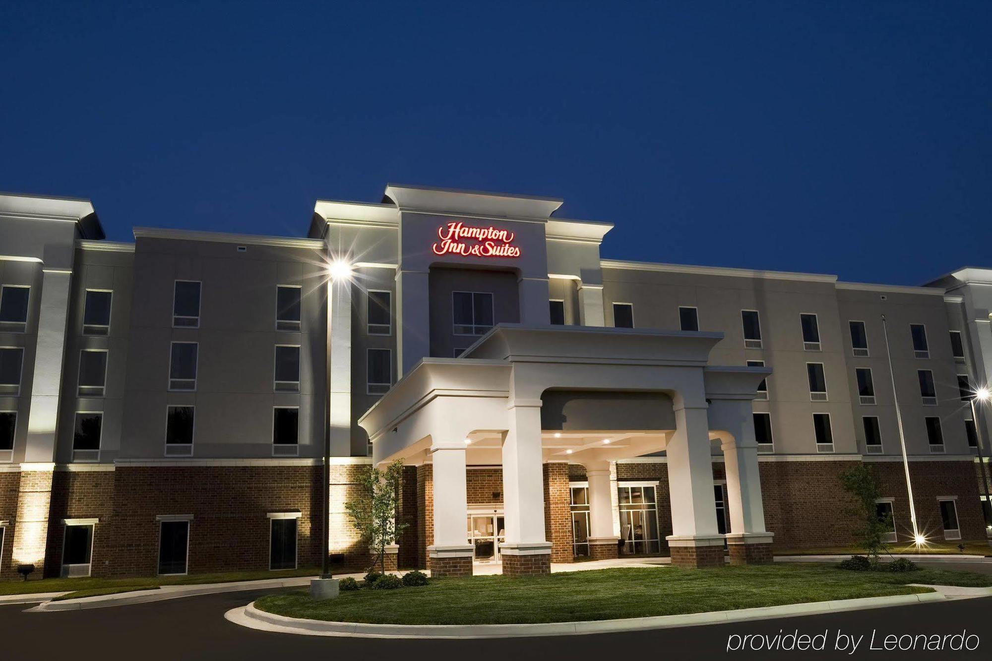 Hampton Inn & Suites Huntsville Hampton Cove Exterior photo