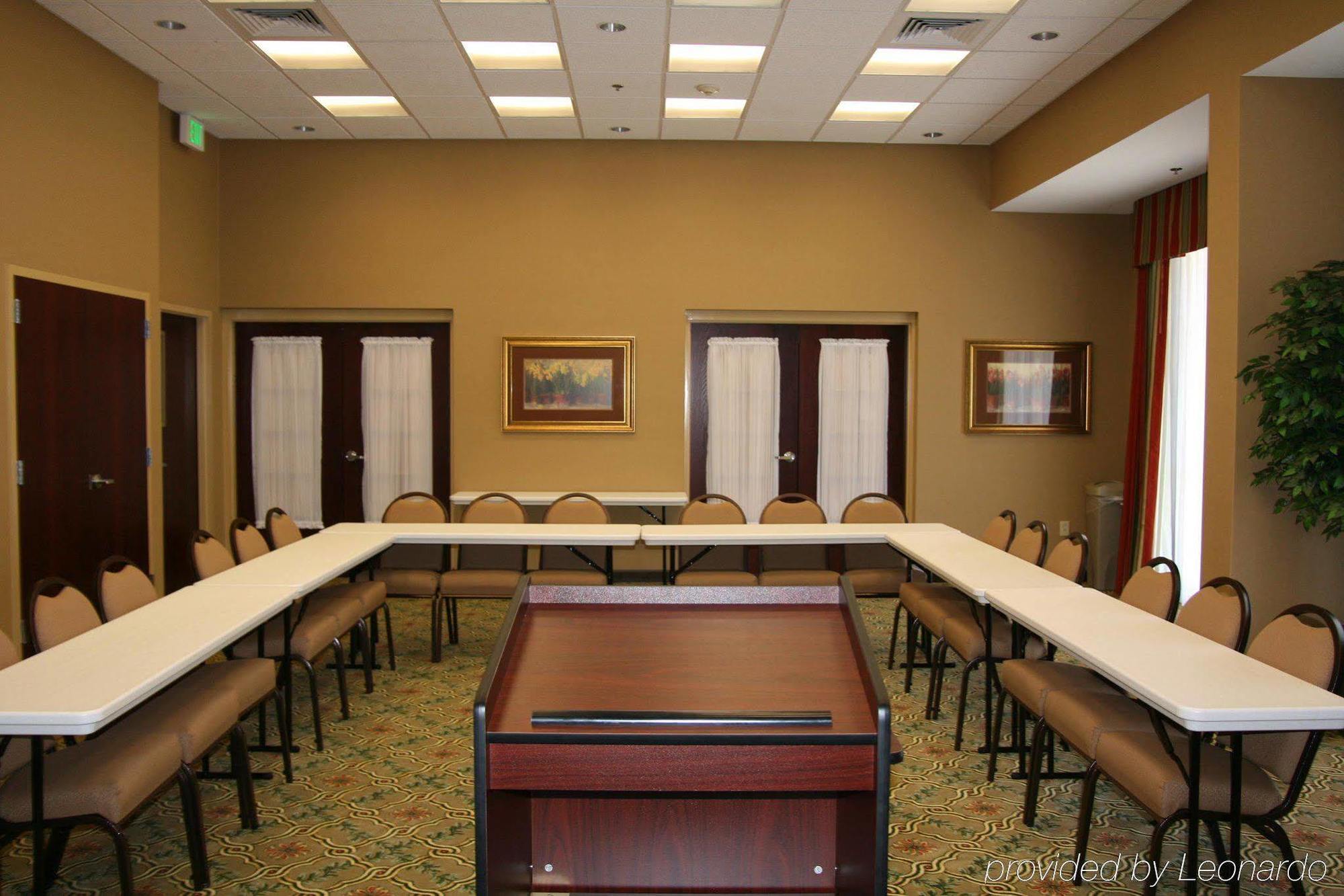 Hampton Inn & Suites Huntsville Hampton Cove Facilities photo
