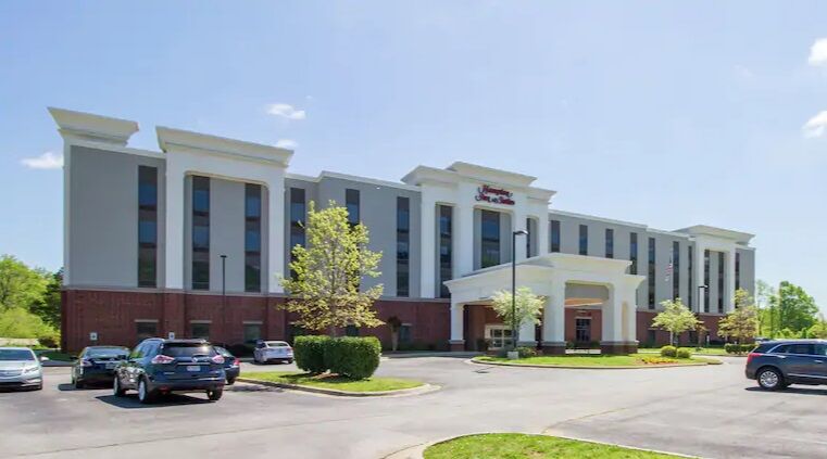 Hampton Inn & Suites Huntsville Hampton Cove Exterior photo